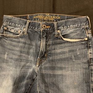 Men’s slim straight jeans